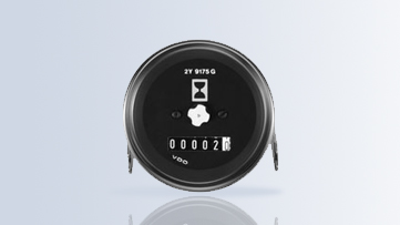 Indica o número de horas trabalhadas pelo motor ou equipamento, acumulando este tempo de trabalho.